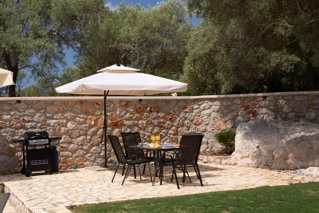 Lefkolia Retreat Villa Sivota  Bagian luar foto